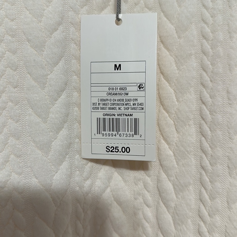 A NEW DAY white sweater​​​​​​ - Picture 2 of 4